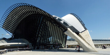 Agence Drivalia de Lyon Aéroport Alyse Parc Auto Grenay