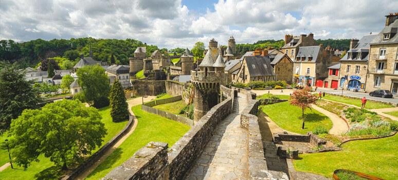 Découvrir la Bretagne : Rennes, Fougères, Cancale et la baie du Mont St Michel