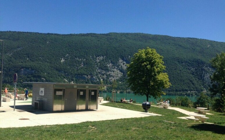 aire de repos du Lavaret