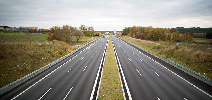 Où recharger sa voiture sur l'autoroute