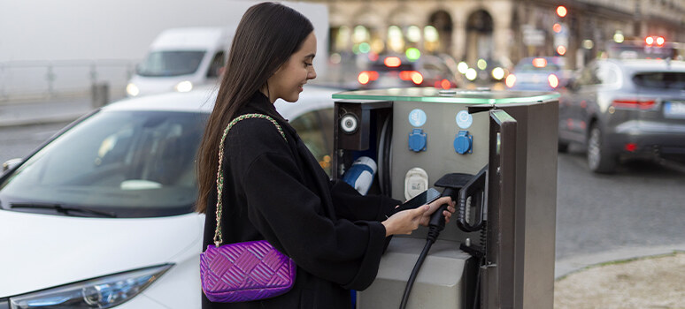 Recharger sa voiture électrique à Paris guide