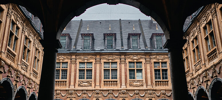 Visiter Lille les choses à faire : la vieille bourse